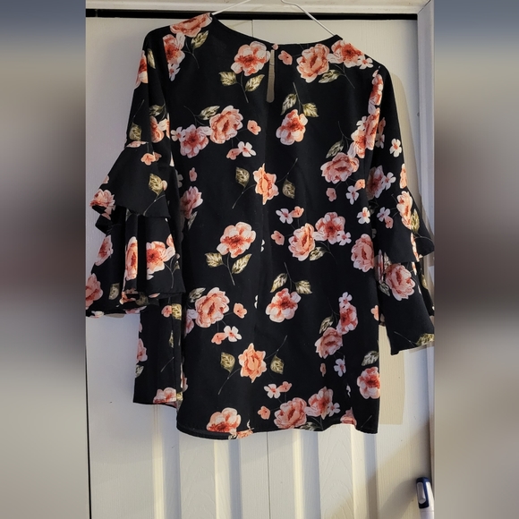 Sun & Moon Womens Blouse Small - Picture 2 of 5